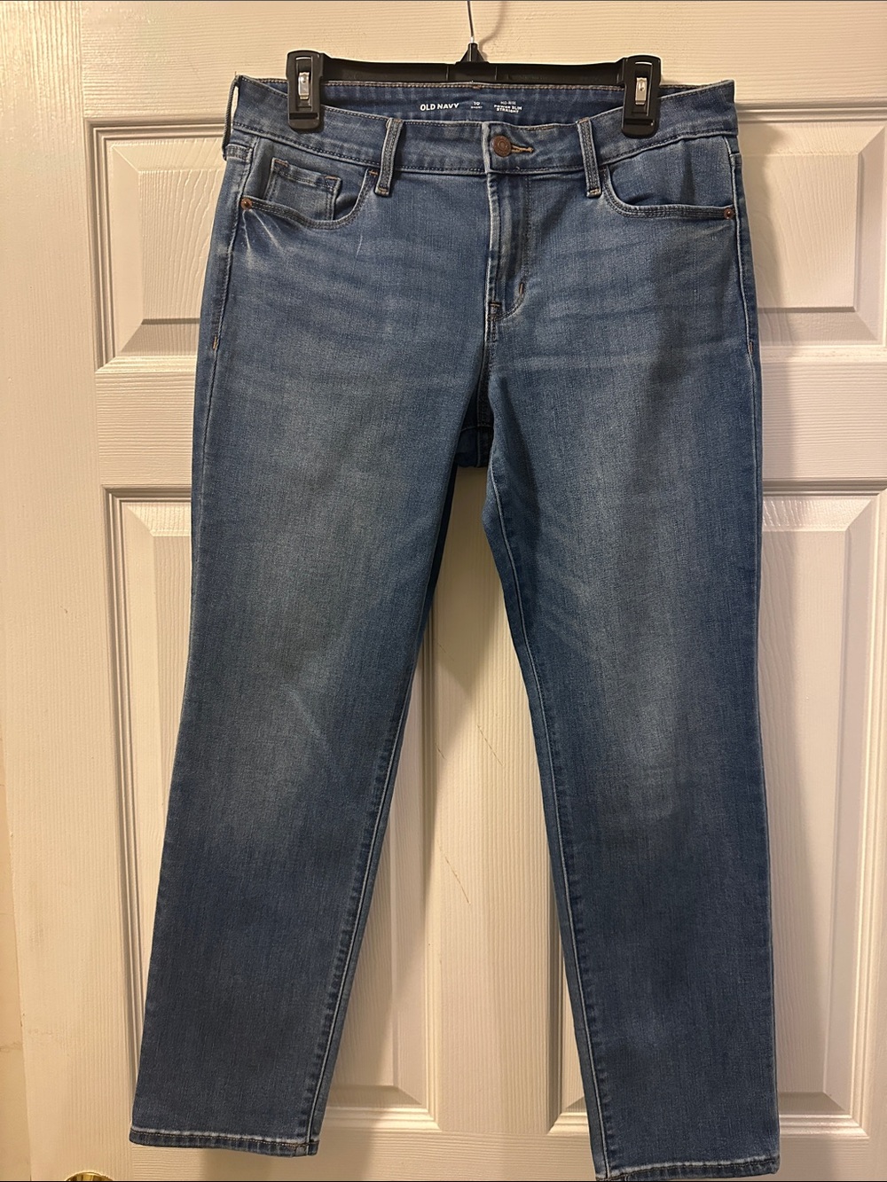 Women’s Old Navy Mid-Rise Power Slim Straight-Leg Denim Jeans - Size 10 Short